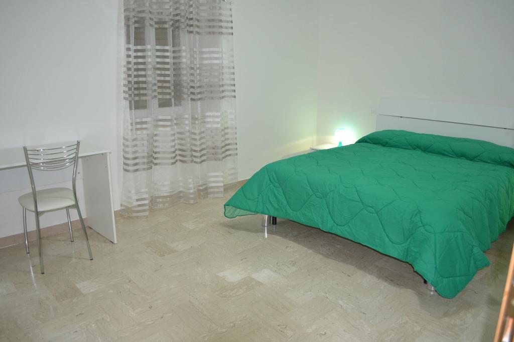 Camere I Monelli Assis Exterior foto